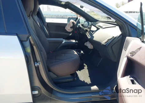 2024 BMW Ix xDrive50 из США, поврежденный, VIN WB523CF00RCP23542